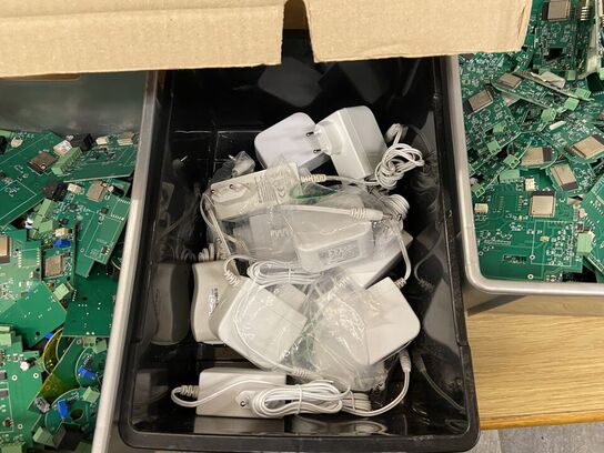 Diverse printerplader og kamera