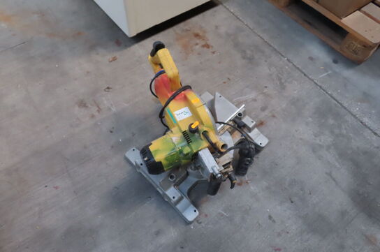 Kap/geringssav DEWALT 