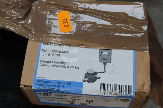 Universaltskyllebeholder WAECO