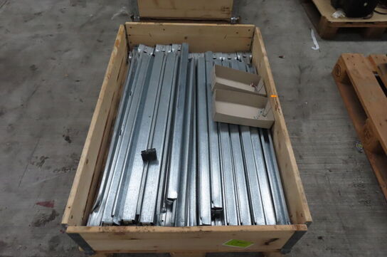 Palle med diverse jern