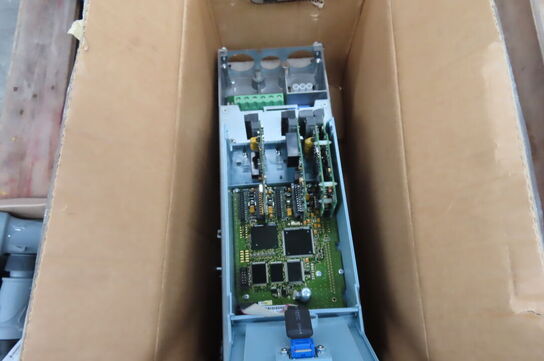 Diverse kraftstikdele mv. 