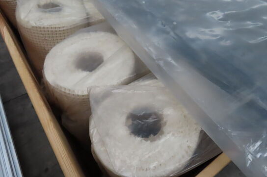 Palle med parti antiskridmåtter 