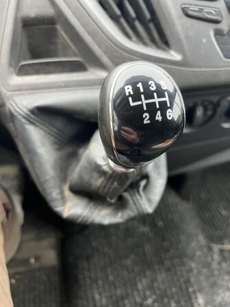 Varebil FORD TRANSIT Custom 2.2 TDCi 125 hk