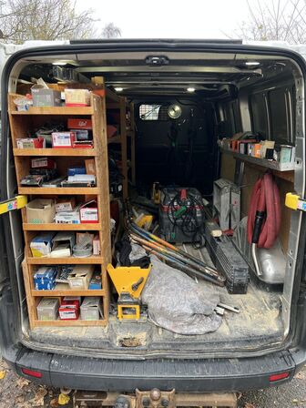 Varebil FORD TRANSIT Custom 2.2 TDCi 125 hk