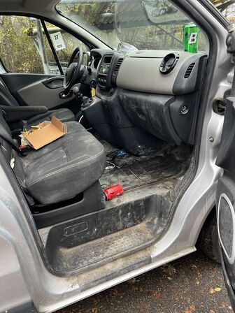 Varebil NISSAN NV300 1.6 dCi 125 hk