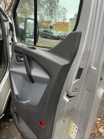 Varebil FORD TRANSIT Custom 2.0TDCi 130 hk