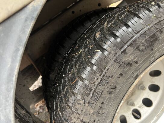 Varebil FORD TRANSIT 2.0 TDCi 170 hk