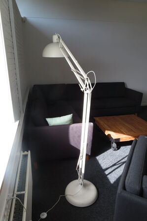 Gulvlampe 