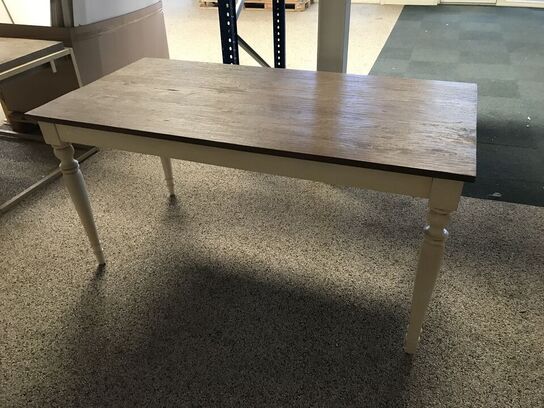 Spisebord 