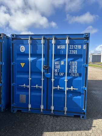 Container