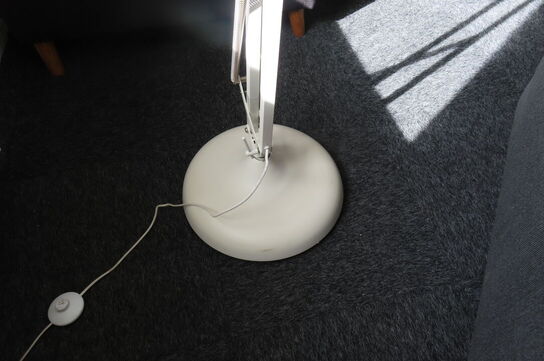 Gulvlampe 