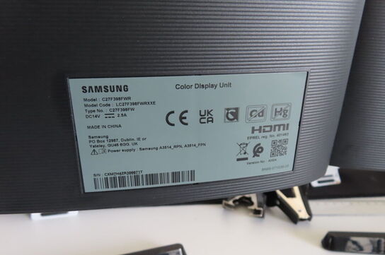 2 stk. Skærme, mus & tastatur SAMSUNG 