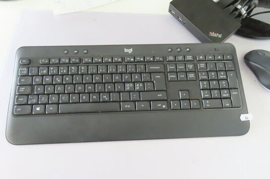 2 stk. Skærme, mus & tastatur SAMSUNG 