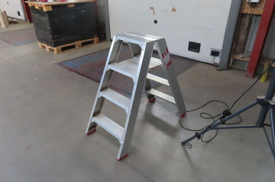 2 stk. Stiger JUMBO + arbejdslampe 