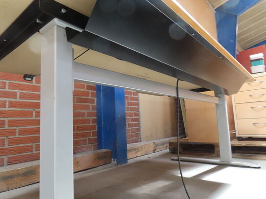 Hæve / sænkebord (180x95)