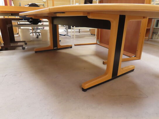 Konferencebord (245x125)