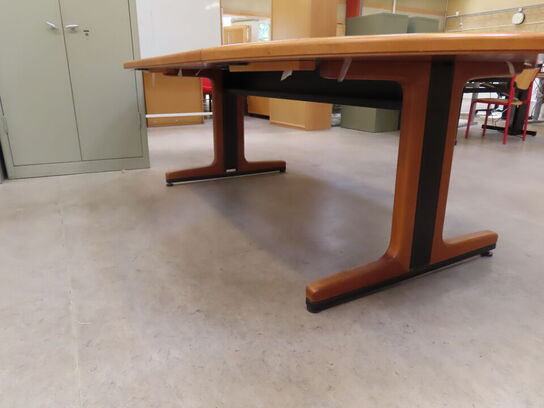 Konferencebord (245x125)