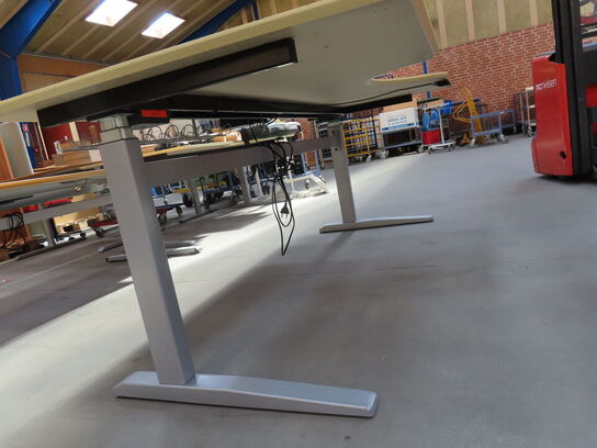 Hæve / sænkebord (200x100)