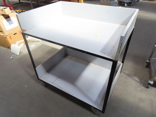 Arbejdsvogn med sider på top