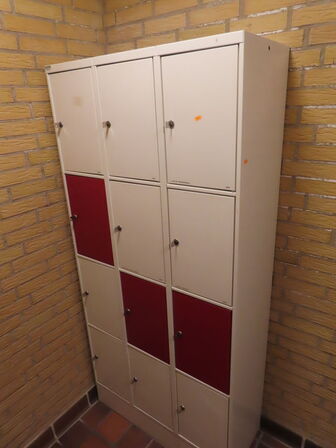 Personaleskab (Der medfølger ekstra nøgler)