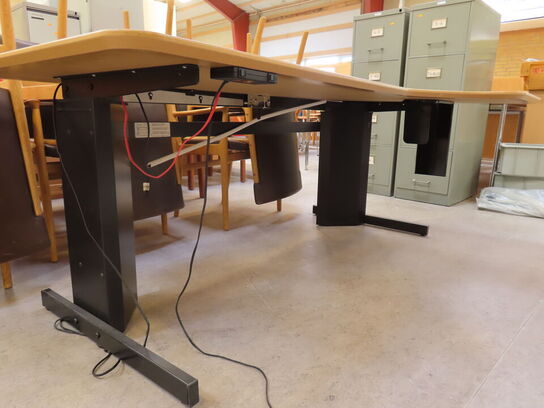 Hæve / sænkebord (180x110/80)