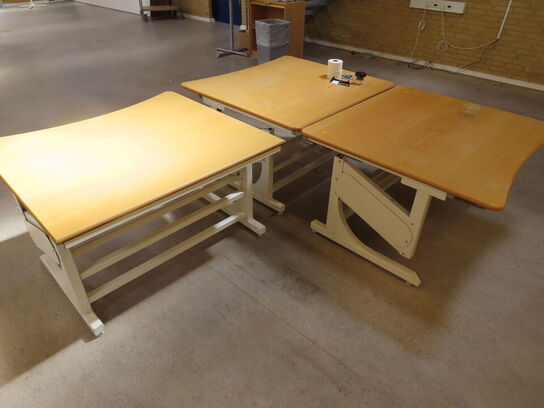 7 stk. Manuelle hæve / sænkebord