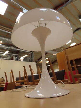 Bordlampe VERNER PANTON PANTHELLA 400