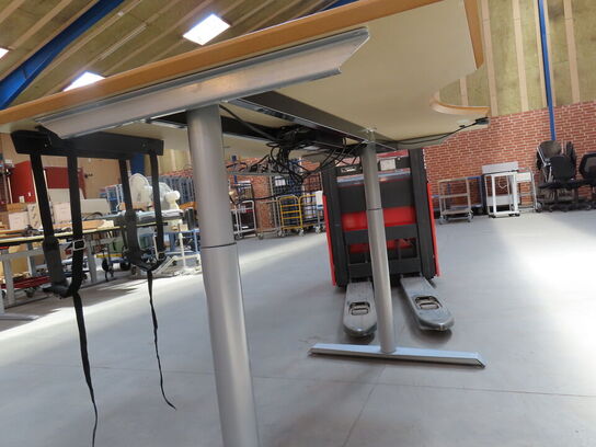 Hæve / sænkebord (140x98)