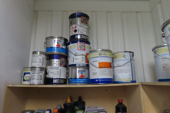 Indhold i rum af diverse maling