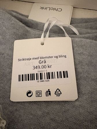 Stort parti dametøj – blandede styles og størrelser SE BILLEDER