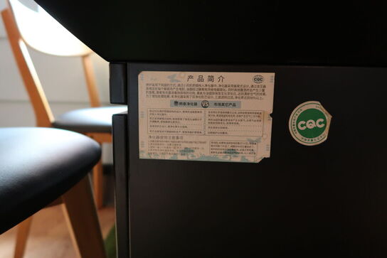 Bord med indbygget grill HNTAI ROASTER med 5 stk. stole