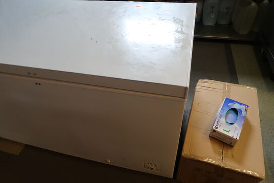 Kummefryser LOGIK LCF420W23E uden indhold