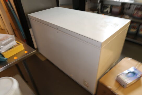 Kummefryser LOGIK LCF420W23E uden indhold