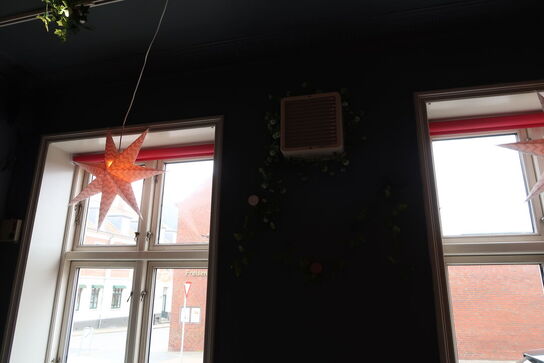 2 stk. plakater, div. Julelys m.m.