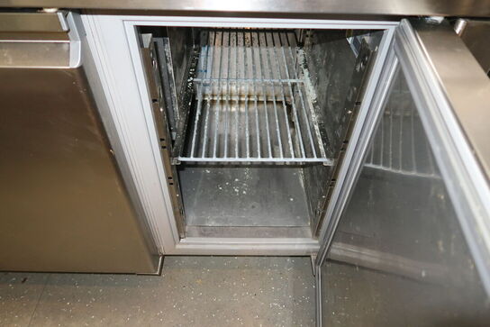 Kølebord FRENOX MPN3-PIZ-R290 med kølevitrine