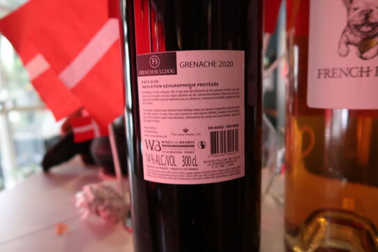 2 stk. magnum vinflasker FRENCH BULLDOG Grenache 2020, Rosé 2020