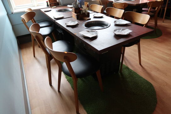 Bord med indbygget grill HNTAI ROASTER med 4 stk. stole