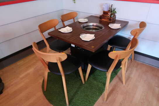 Bord med indbygget grill HNTAI ROASTER med 5 stk. stole