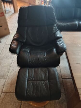 Lænestol med fodskammel  STRESSLESS