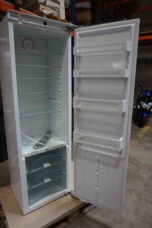 Liebherr IKB 3520 Comfort Integrerbart køleskab 