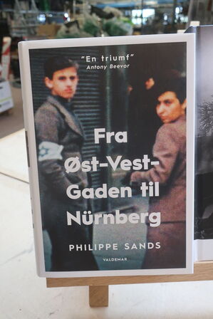 20 stk. bøger FRA ØST-VEST-GADEN TIL NÜRNBERG