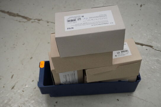 Kasse med div. MONT BLANC blæk