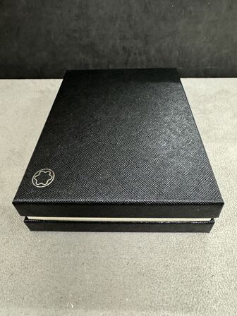 Kortholder 8cc m. Lynlås MONTBLANC CASSIS