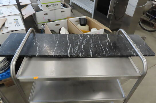 2 stk. vogne med bestik og fade