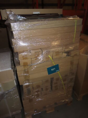 ca. 160 stk. Bordben med hjul og monteringsplade