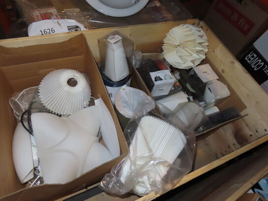 Blandede lamper og lampeskærme (LE KLINT mm.)