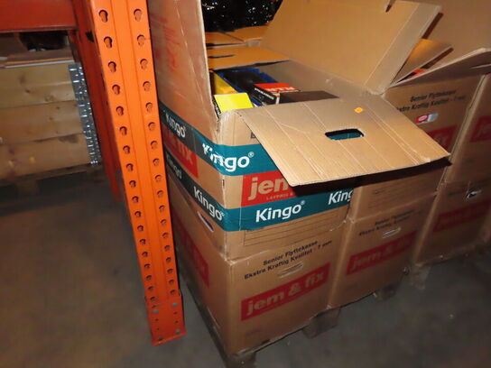 14 Paller med Autoreservedele