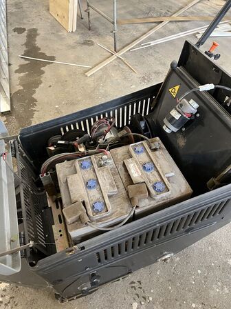 Nilfisk fejemaskine SW 700