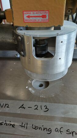 Boremaskine til boring af spotshuller.