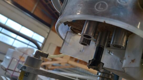 Hettich boremaskine til hængsler